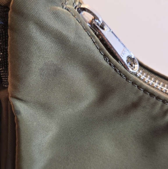 Teddy Fresh Crossbody Bag With Charm Coin Purse - Picture 10 of 16